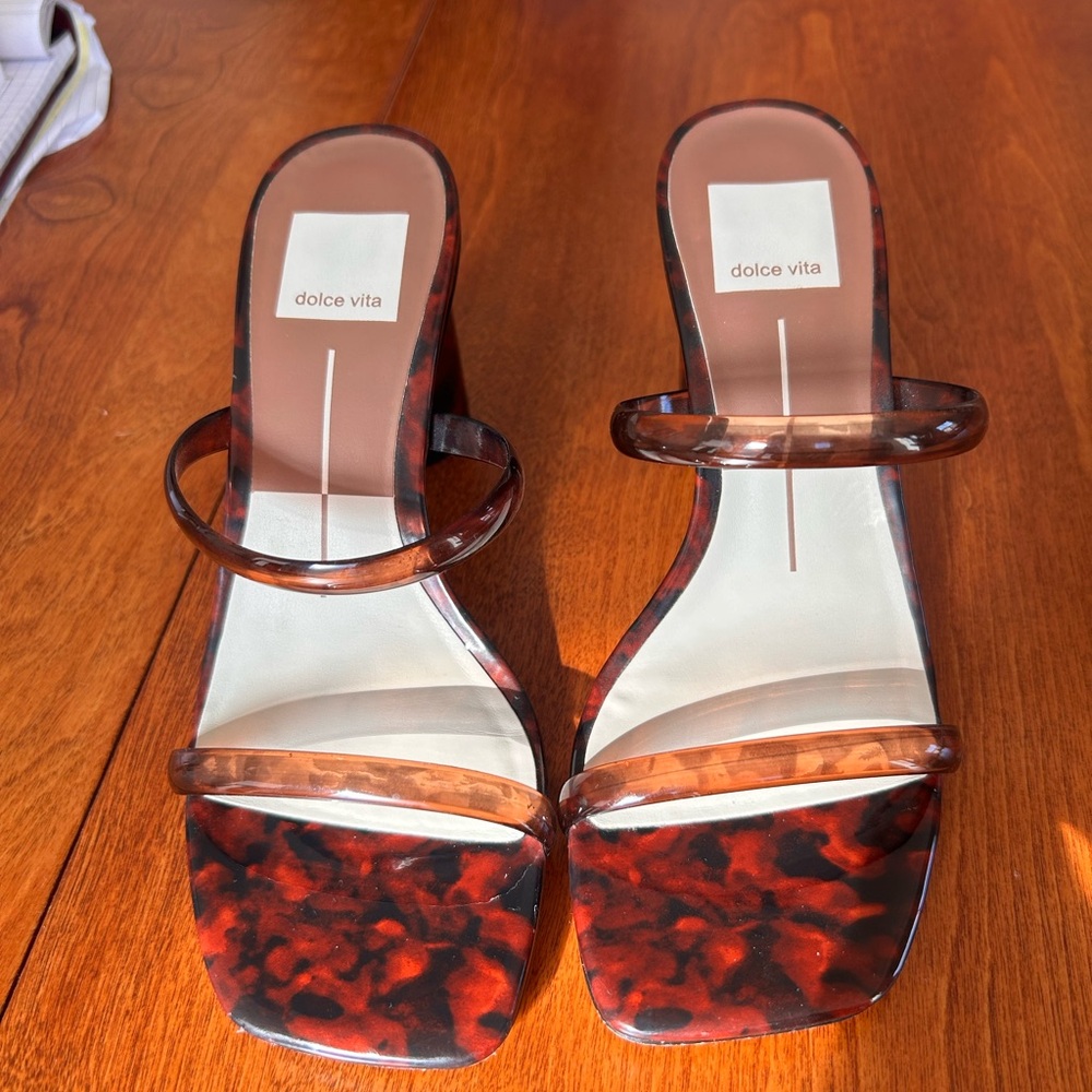 Dolce Vita Noles Vinyl Heeled Sandals